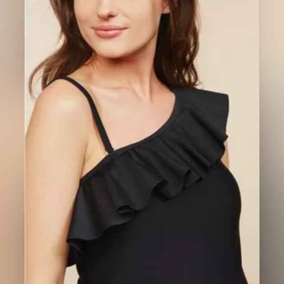 🖤Beach Bump Ruffle Front One Shoulder Maternity Swimsuit UPF 50+ - Picture 3 of 6